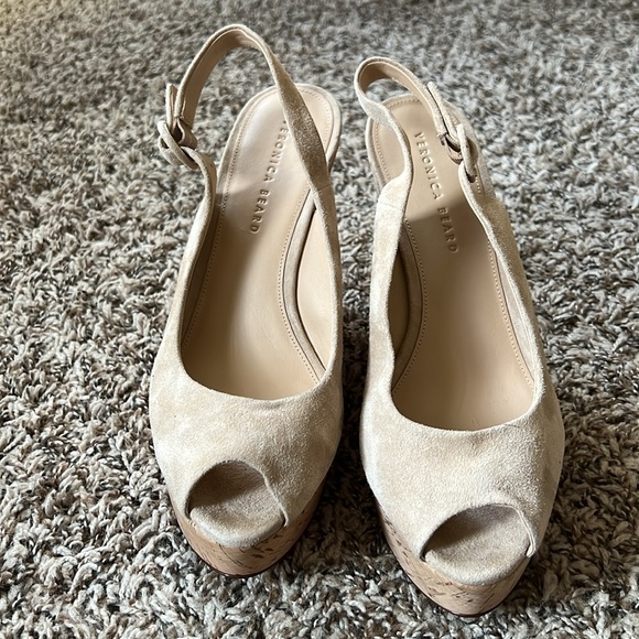 Veronica Beard Dali Suede Peep Toe Platform Wedge Sandals in Sand Size 10M - Picture 10 of 12